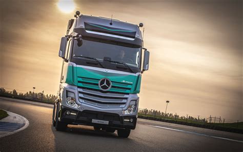 Download wallpapers 4k, Mercedes-Benz Actros Silverstar Edition, road, 2018 truck, Actros, semi ...