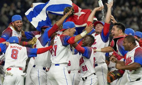 Cuba Edges Australia 4-3 to Reach the WBC Semifinals | JAPAN Forward