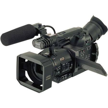 Panasonic AG-DVX100B, 3-CCD Mini-DV Cinema Video Camcorder with 10x Optical Zoomf/1.6 Lens, U.S ...