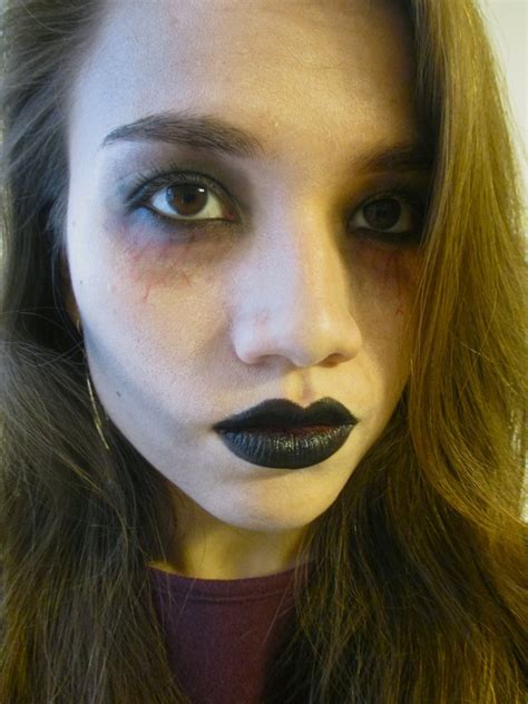 5 Scary DIY Zombie Makeup Tutorials For Halloween - Styleoholic