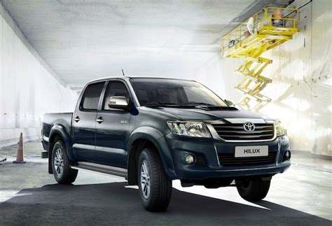 Saudi Arabia March 2012: Toyota Hilux close to 12% market share – Best ...