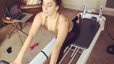 Lady Gaga’s Workout For Super Bowl — Fitness Training For Halftime Show ...