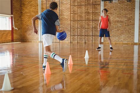 7 Basketball Drills For High School | Improve Court Skills