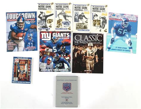 Lot Detail - PRO & COLLEGE FOOTBALL MEMORABILIA & EMPHEMERA