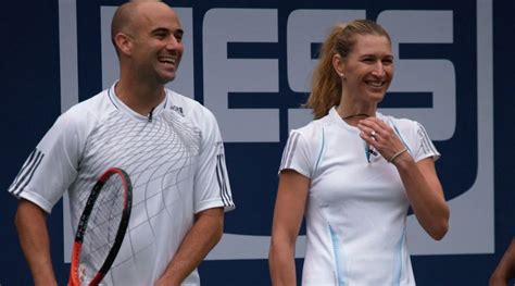 Does Steffi Graf ever age? Husband Andre Agassi has the perfect reply - The Bridge