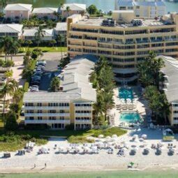 Edgewater Beach Hotel Reviews & Prices | U.S. News Travel