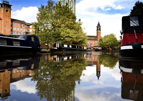 Manchester with an infinity rooftop pool!