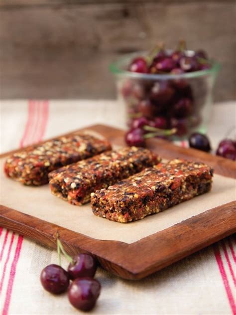 Energy Bars: Healthy, Portable Snacks You Can Make at Home | Greatist