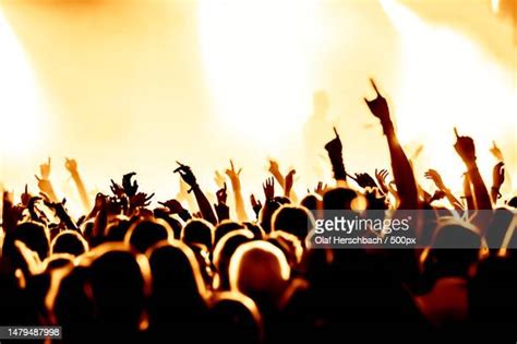 241 Empty Outdoor Concert Stage Stock Photos, High-Res Pictures, and ...