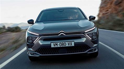 New Citroen C5 X Revealed As Part Sedan, Part Wagon, Part SUV