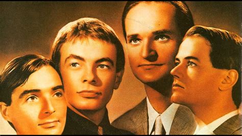 Kraftwerk "The Model" (legendado) - YouTube