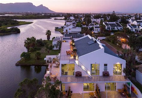 Marina Views in Marina da Gama, Cape Town