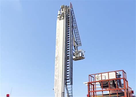 70m Working Height 8x4 32350kg Remote Control Rescue Aerial Ladder Fire Truck