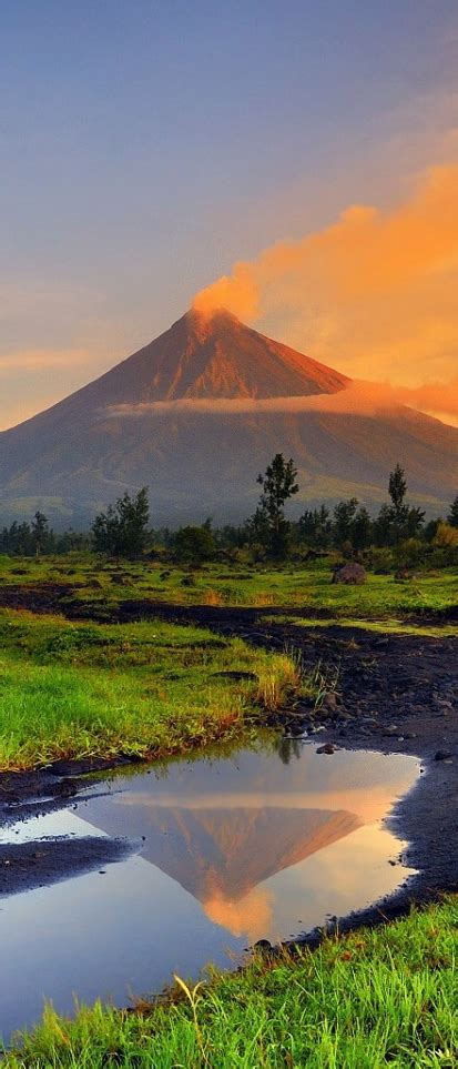 Mayon Volcano, Luzon, Philippines | Philippines travel, Philippines, Travel