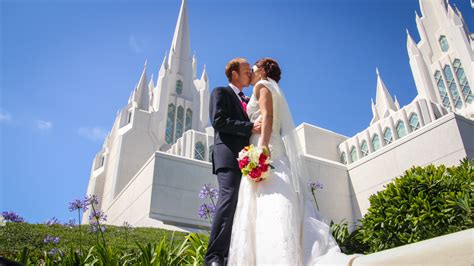 San Diego Temple Weddings Photos Archives - MormonBride.com Gilbert, Phoenix and Mesa Temple ...