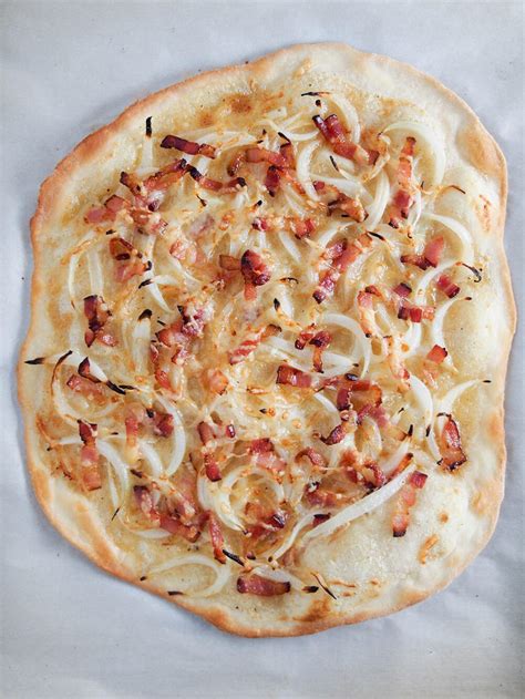 Flammekueche (tarte flambee from Alsace) - Caroline's Cooking