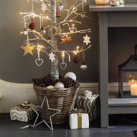 40 Christmas Decorations Ideas to Bringing the Christmas Spirit