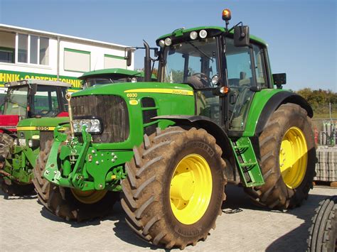 Tractors | Agriculture | John Deere INT: John Deere Farm Tractors - www ...