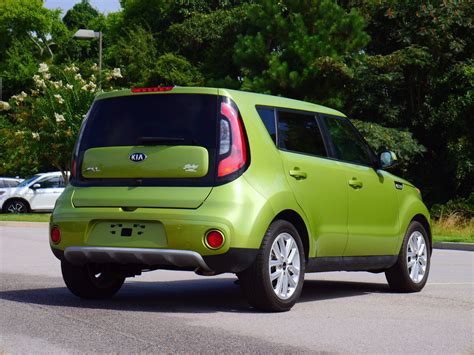 Pre-Owned 2019 Kia Soul Plus FWD 4D Hatchback