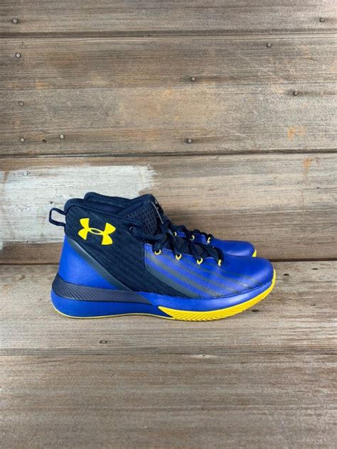 Under Armour Basketball Shoes, Men's Fashion, Footwear, Sneakers on ...