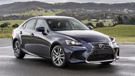 Lexus IS 300 Luxury 2020 review - Chasing Cars