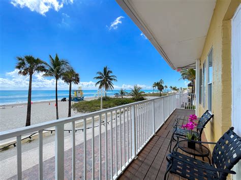 Hollywood Beach Hotels | Hotels Walking Distance to Hollwood Beach | FL