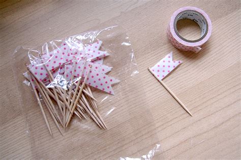 DIY: Banderines para cupcakes - Handbox Craft Lovers | Comunidad DIY, Tutoriales DIY, Kits DIY