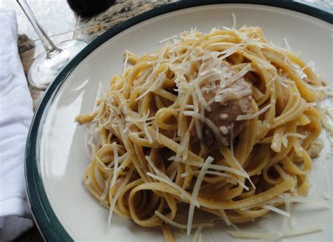 Creamy Cheesy Chicken and Mushroom Linguine | Serena Bakes Simply From ...