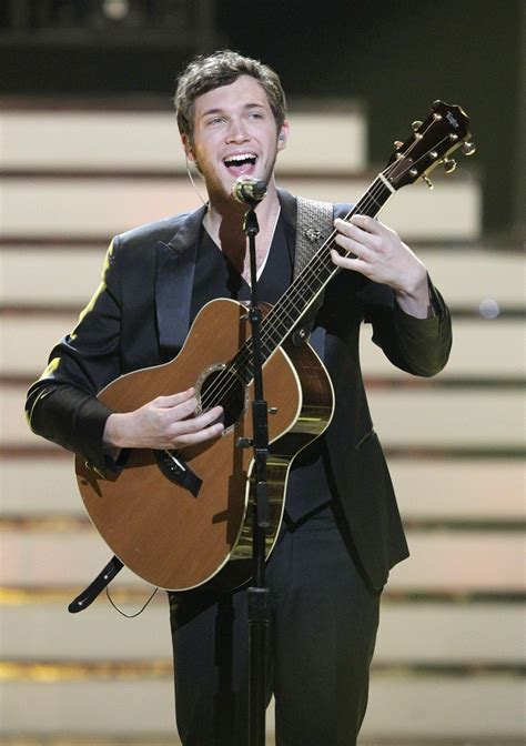 ‘American Idol’ Winner Phillip Phillips Back From Kidney Surgery (via Mstarz) | celebnewsny