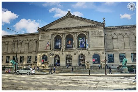 Art Institute of Chicago - Architecture Photos - A LEFT-EYED VIEW