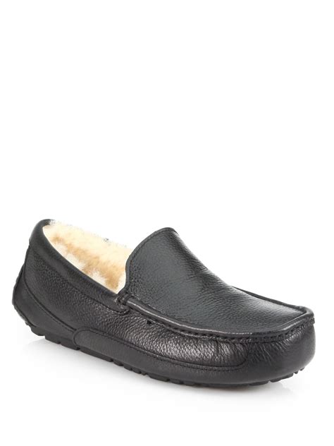 Ugg Ascot Shearling Slippers in Black for Men | Lyst