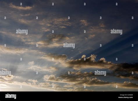 Beam beams hi-res stock photography and images - Alamy