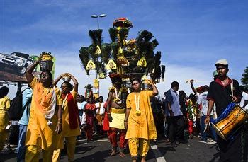 Festivals Malaysia, Malaysia Tourism Festival, Top 5 Festival in Malaysia - Destinations Beyond ...