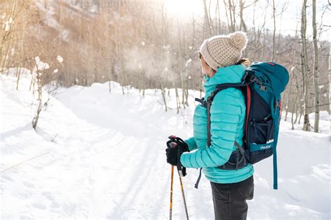 25 Winter Hiking Tips for Staying Warm and Safe in the Snow – Bearfoot Theory