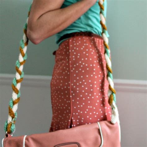 5 GORGEOUS DIY PURSE STRAP IDEAS - Fabulessly Frugal