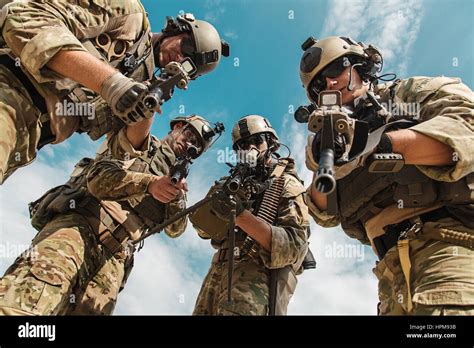 US Army Rangers with weapons Stock Photo - Alamy