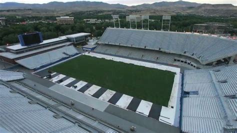 Boise State field changes turf to green - Mountain West Connection