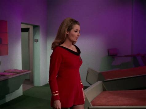 Star Trek 2 x 20 "Return to Tomorrow " Diana Muldaur as Dr Ann Mulhall