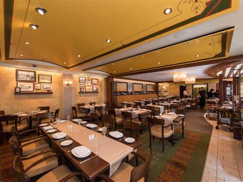 Oasis of the Seas Dining: Restaurants & Food on Cruise Critic