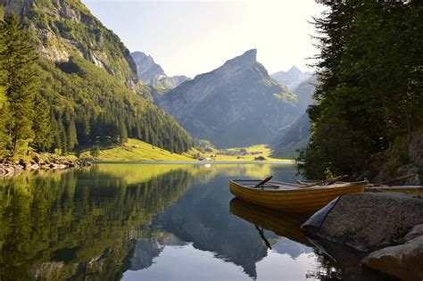 Hiking In Switzerland: 20 BEST Hikes In Switzerland