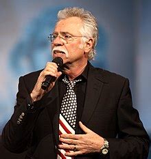 Joe Bonsall Biography, Age, Height, Wife, Net Worth and Family