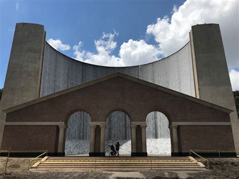 WaterWall Place - Houston Apartment Hunter