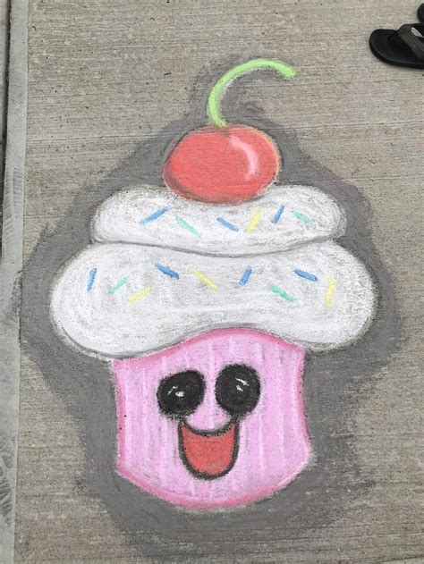 Happy cupcake sidewalk chalk | Easy chalk drawings, Sidewalk art ...