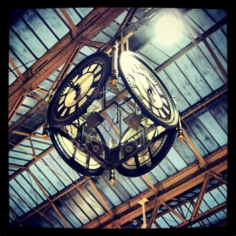 waterloo station clock Waterloo Station, London Underground, London Art ...