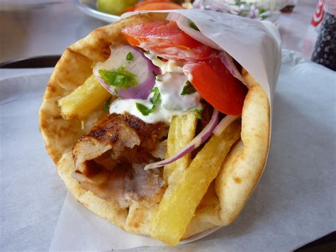 Homemade Souvlaki - Neos Kosmos