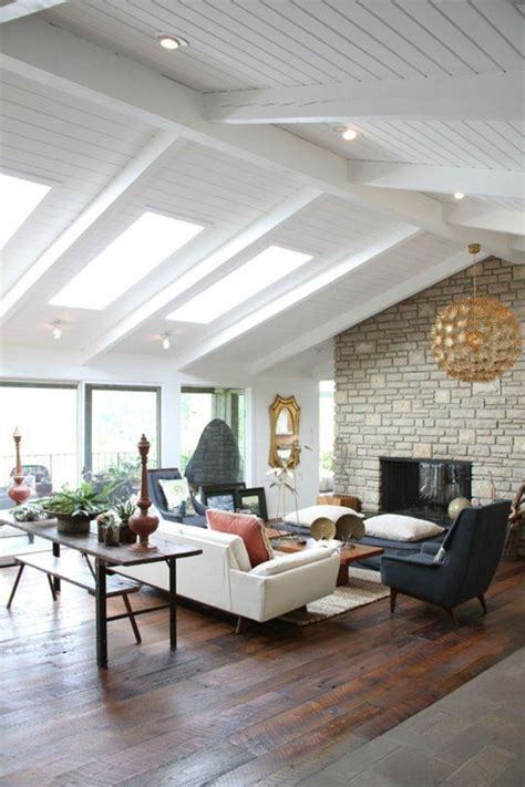 10 Reasons to Love Your Vaulted Ceiling