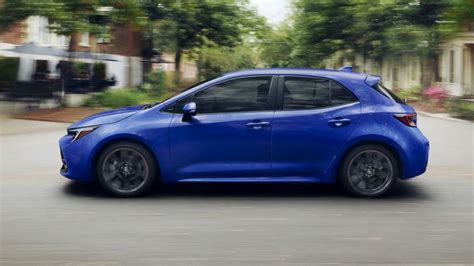 2023 Toyota Corolla Hatchback Xse Images