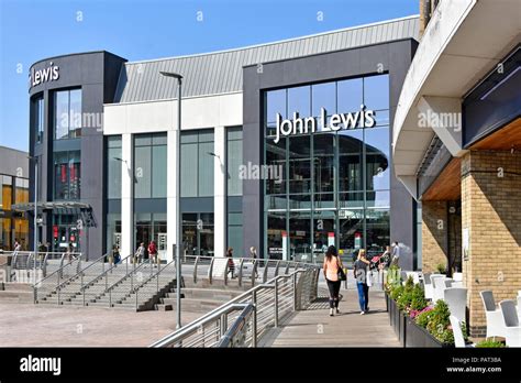 Exterior modern architecture & design new John Lewis department store ...