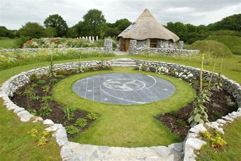 Brigit’s Garden – Mary Reynolds – Reformed Landscape Designer