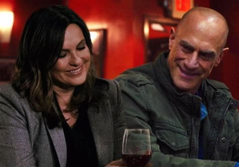 Benson And Stabler, Olivia Benson, Law And Order Svu, Elliot, Christopher, Feel Good, Feelings ...